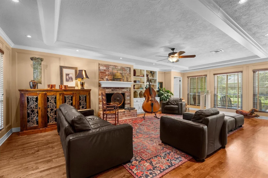 Photo of 9103 Herts Road