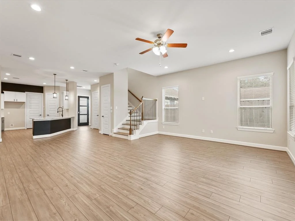 Photo of 1106 Adele Street