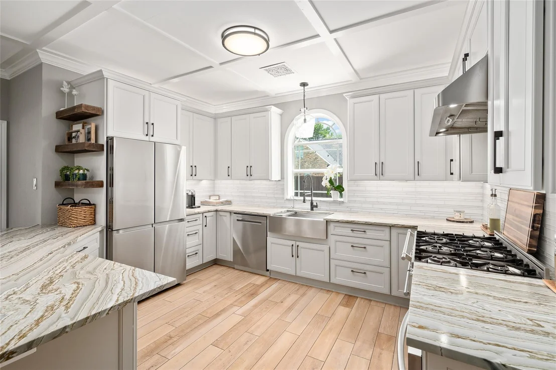 Photo of 2409 Taylor Lane