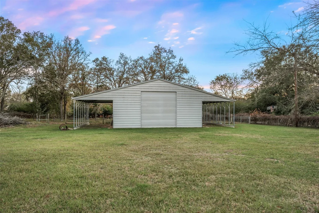 Photo of 118 Pin Oak Lane