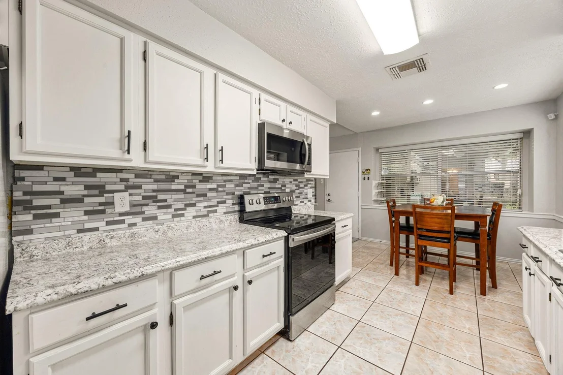 Photo of 1343 Somercotes Lane