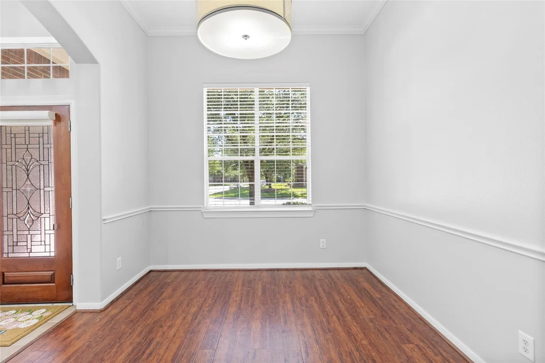 Photo of 24923 Pikecrest Drive