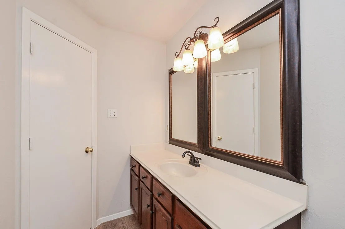 Photo of 17039 Clan Macgregor Drive
