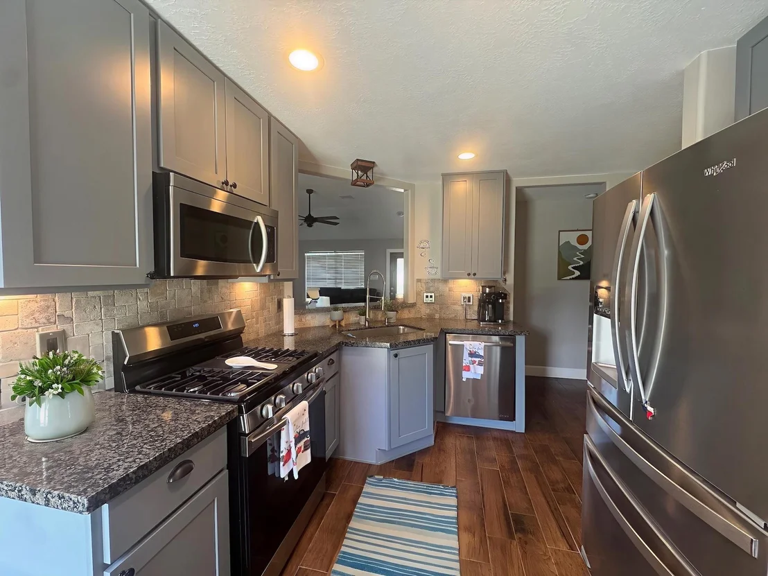Photo of 6007 Shining Leaf Court