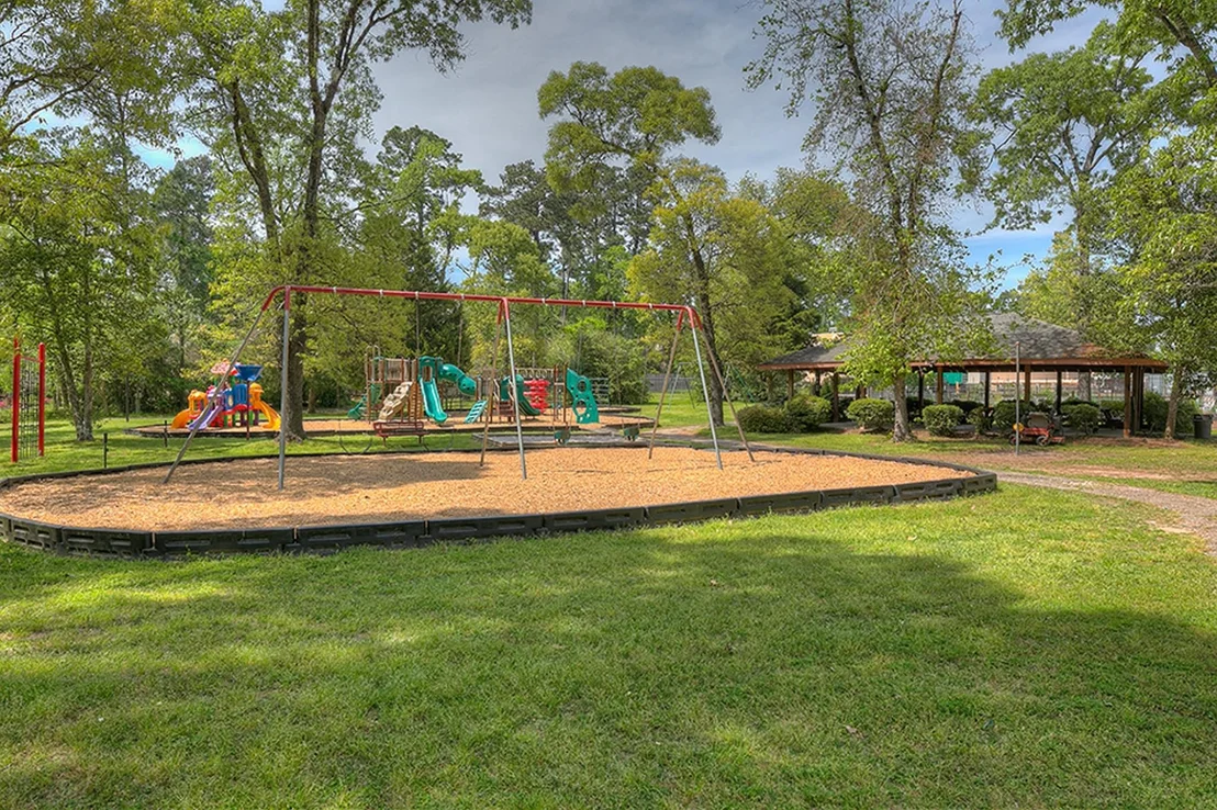 Photo of 106 Cove Point