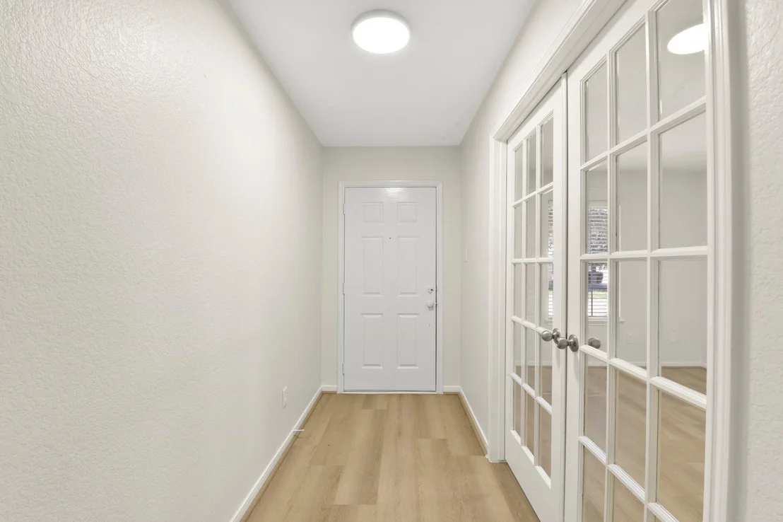 Photo of 7919 Buffalo View Lane