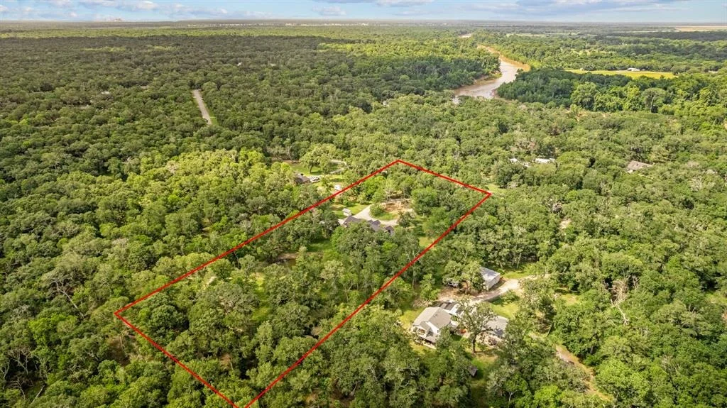 Photo of 18206 River Oaks Road