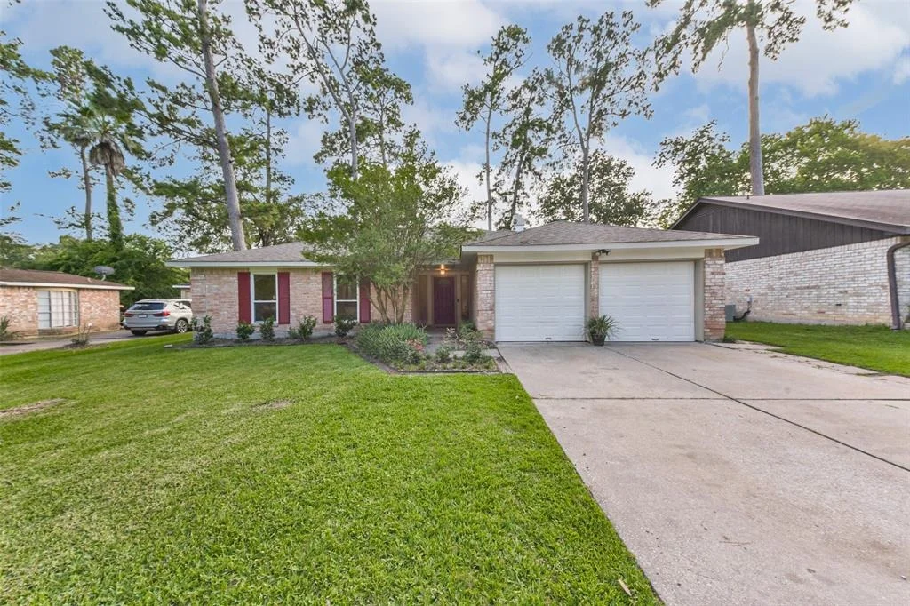 Photo of 23011 Grand Rapids Lane