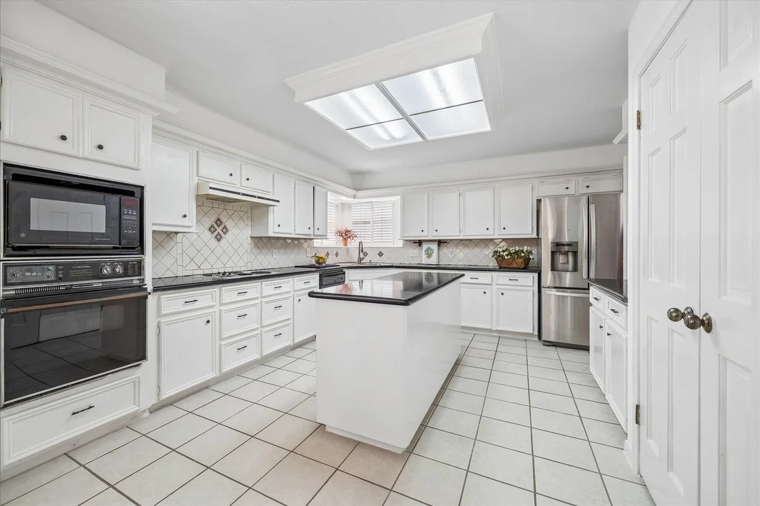 Photo of 5410 Red Cliff Drive