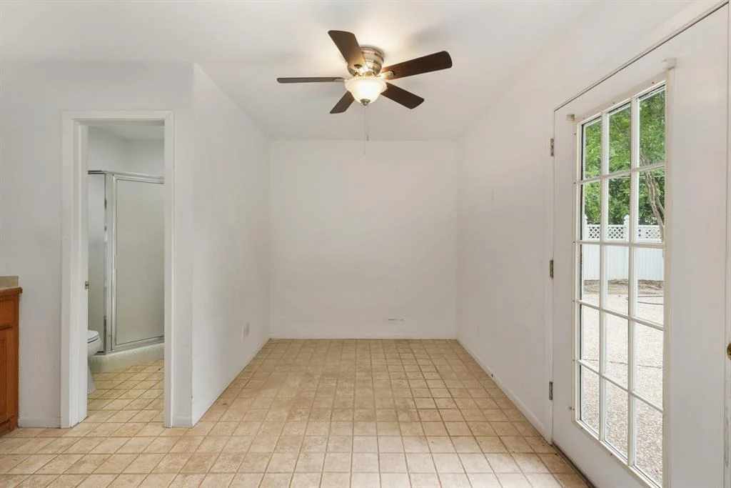 Photo of 6625 E Post Road