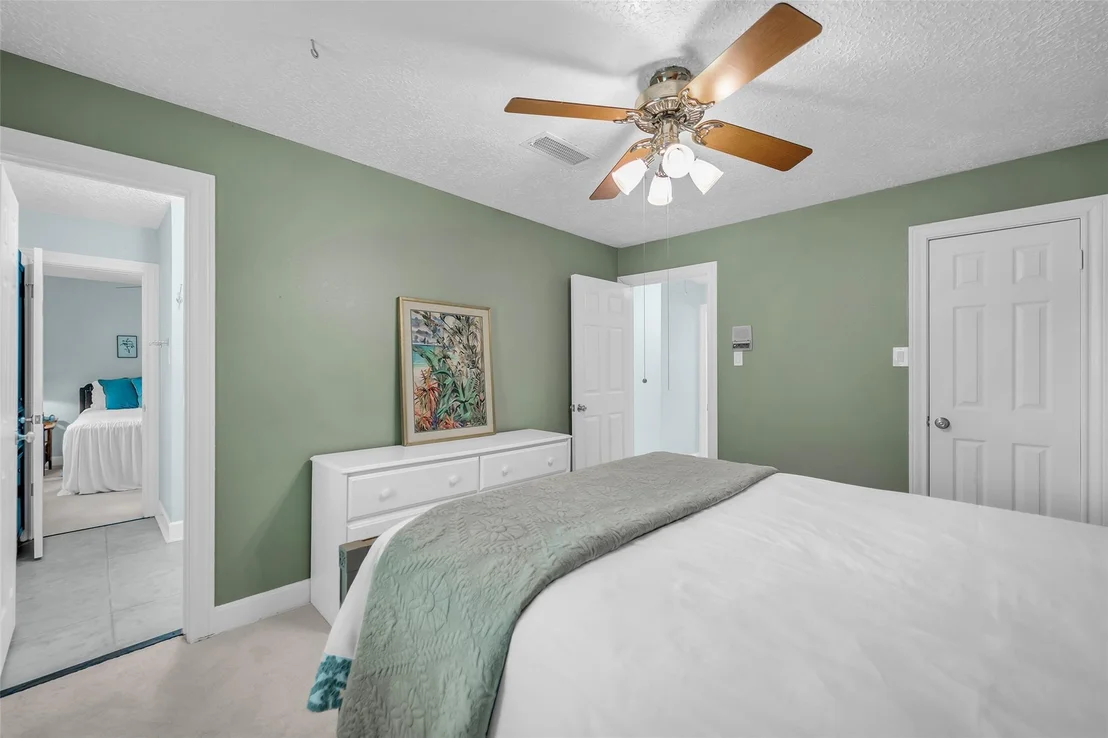 Photo of 8018 Northbridge Drive