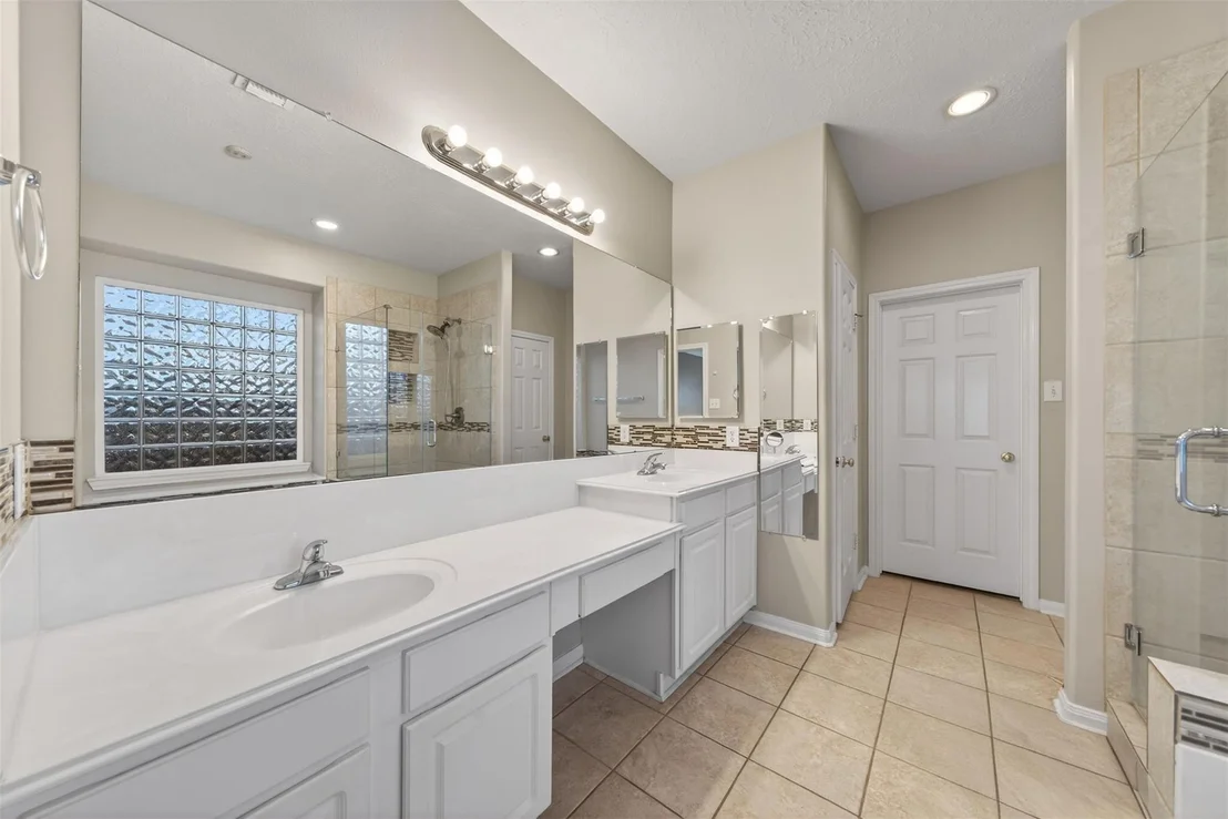 Photo of 727 N Elder Grove Drive