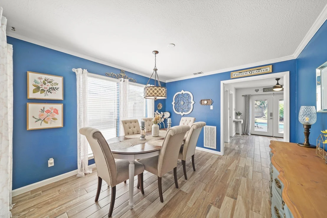 Photo of 1707 Hoyt Lane