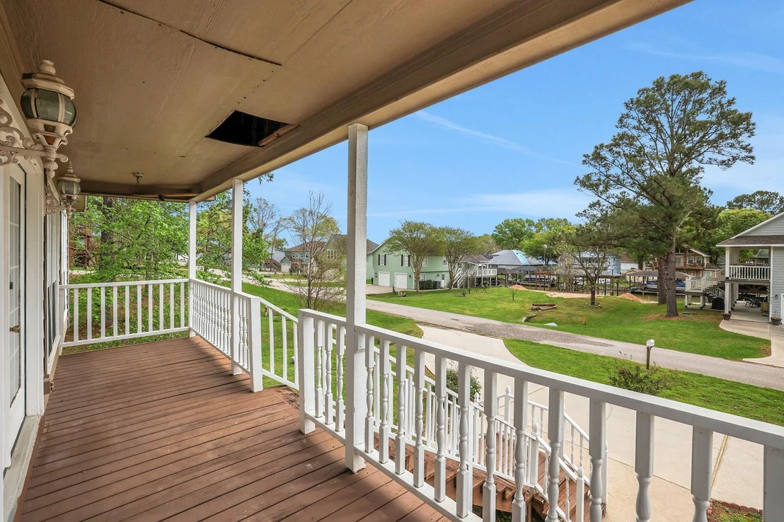 Photo of 360 Holiday Lane