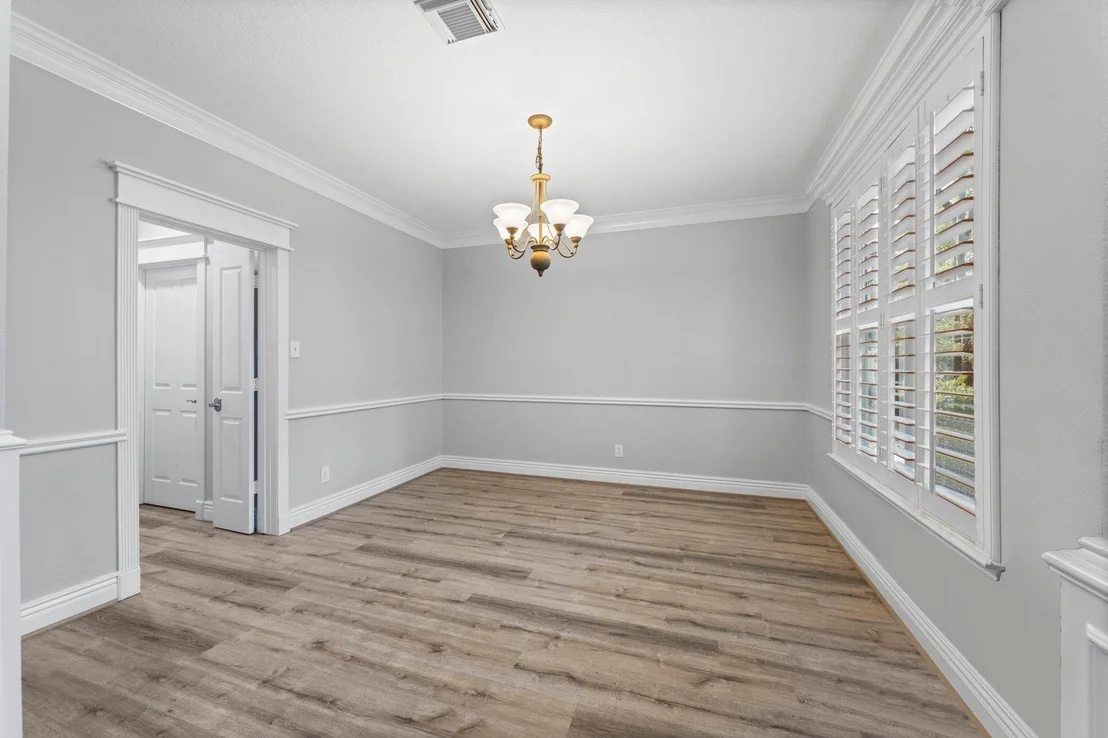 Photo of 35 S Concord Forest Circle