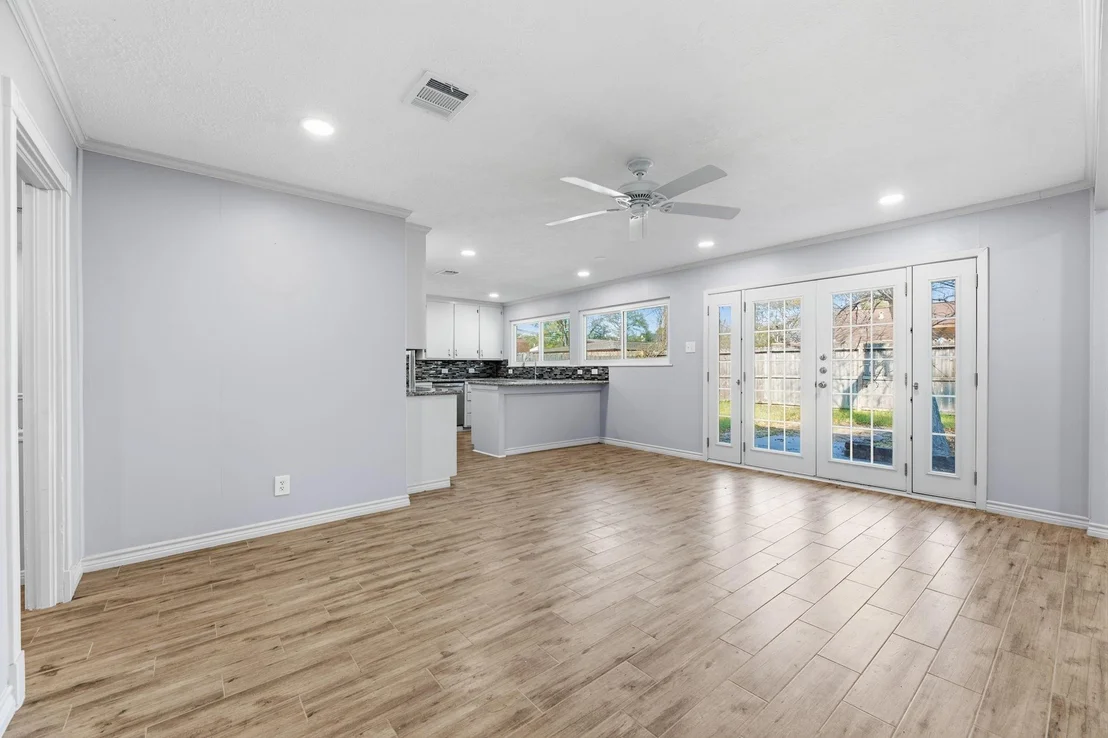 Photo of 9766 Westview Drive