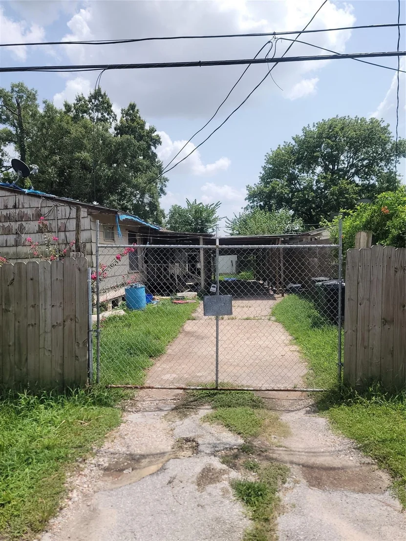 Photo of 9406 Caddo Road