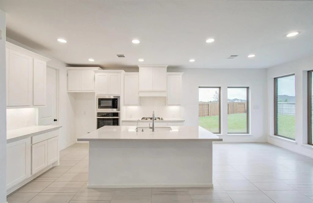 Photo of 693 Cape Capri Drive