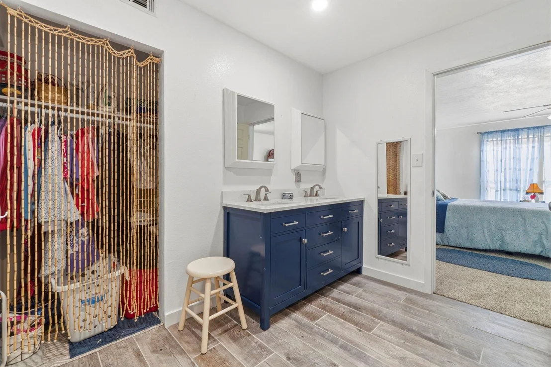 Photo of 109 Pine Needle Street