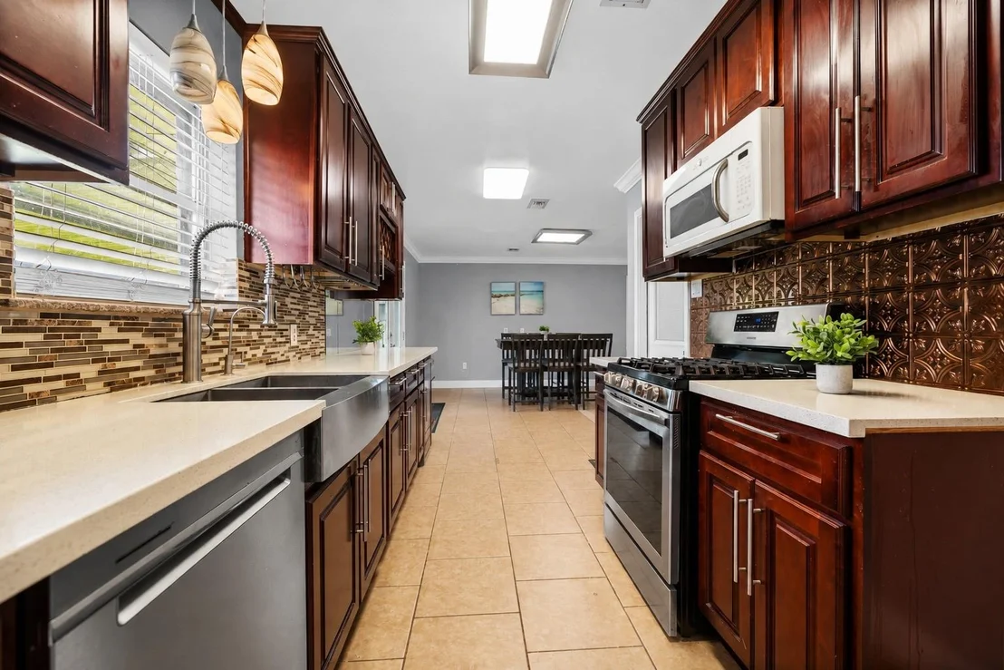 Photo of 1328 Vera Drive