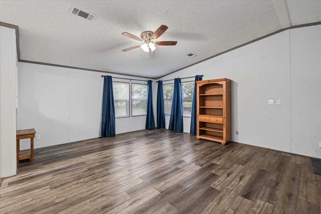 Photo of 1715 Meyer Road