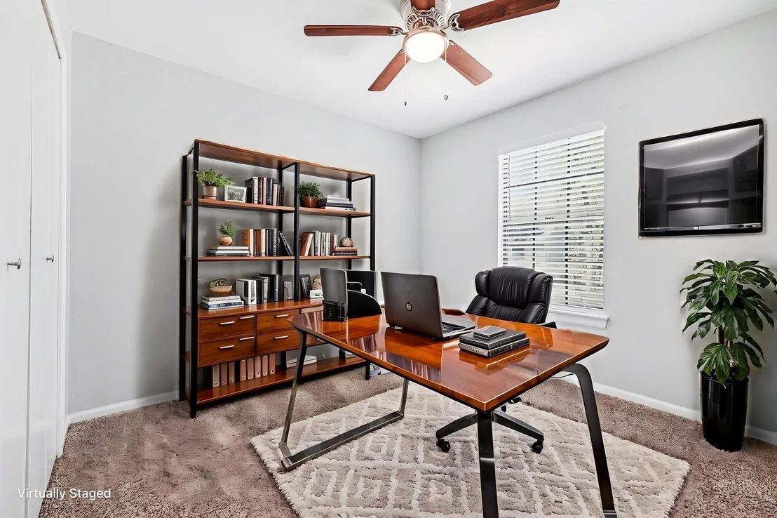 Photo of 134 E Pathfinders Circle