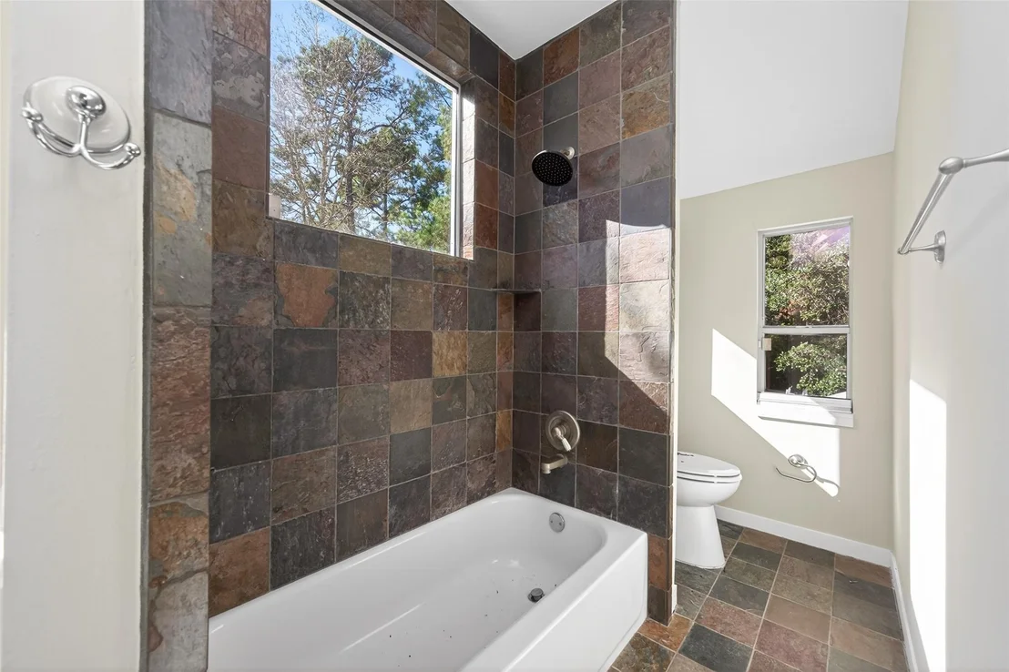 Photo of 22202 Rainfern Drive