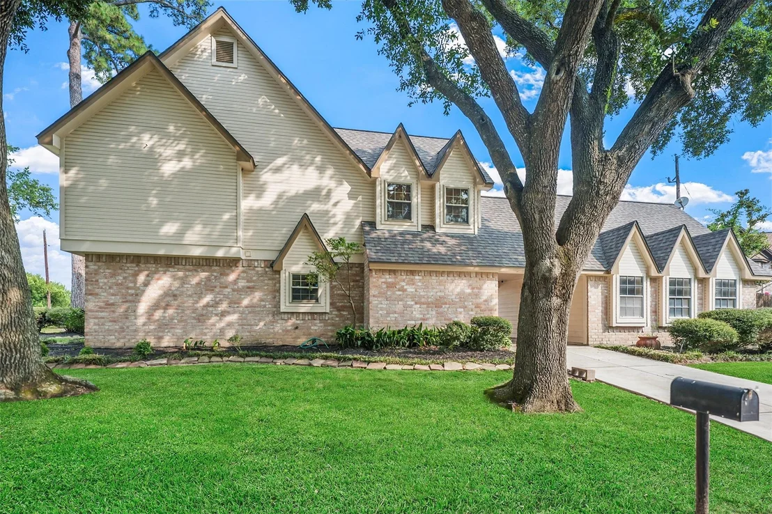 Photo of 24302 Hollywick Drive