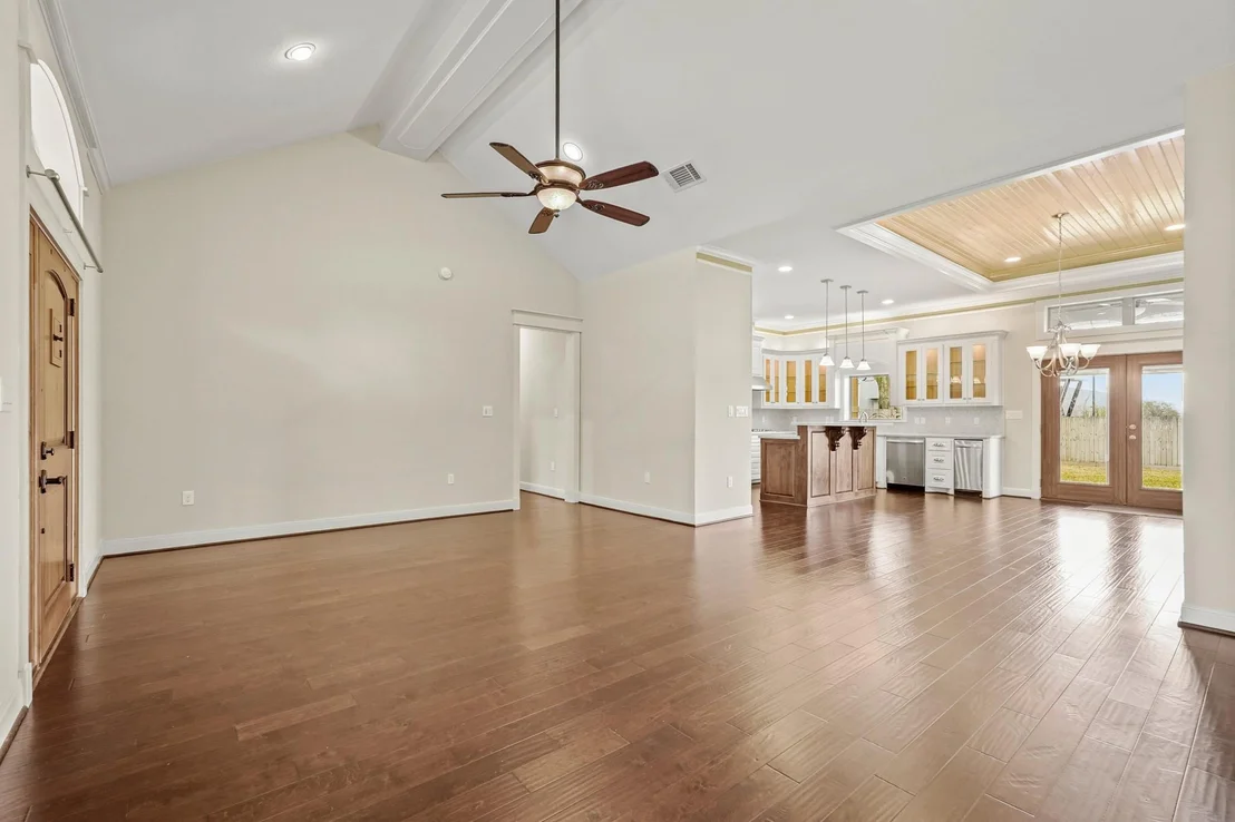 Photo of 2910 Fortuna Drive
