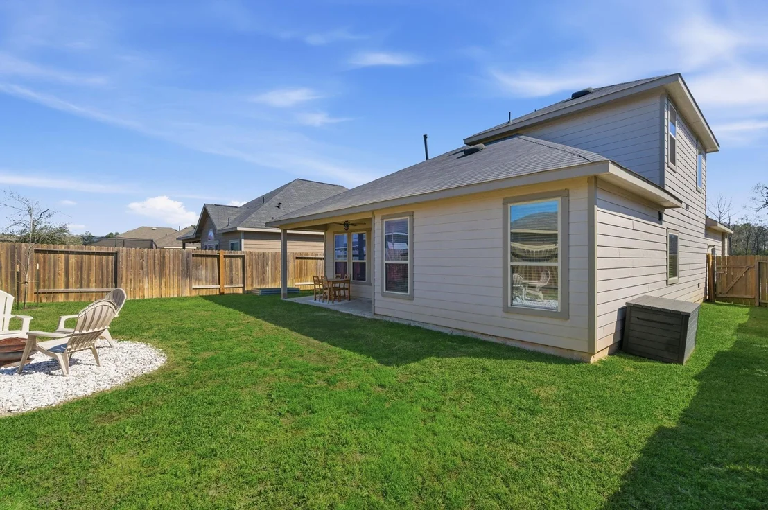 Photo of 2121 Cedar Way Dr