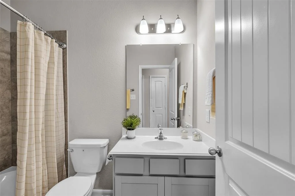 Photo of 5130 Yellow Rays Trail