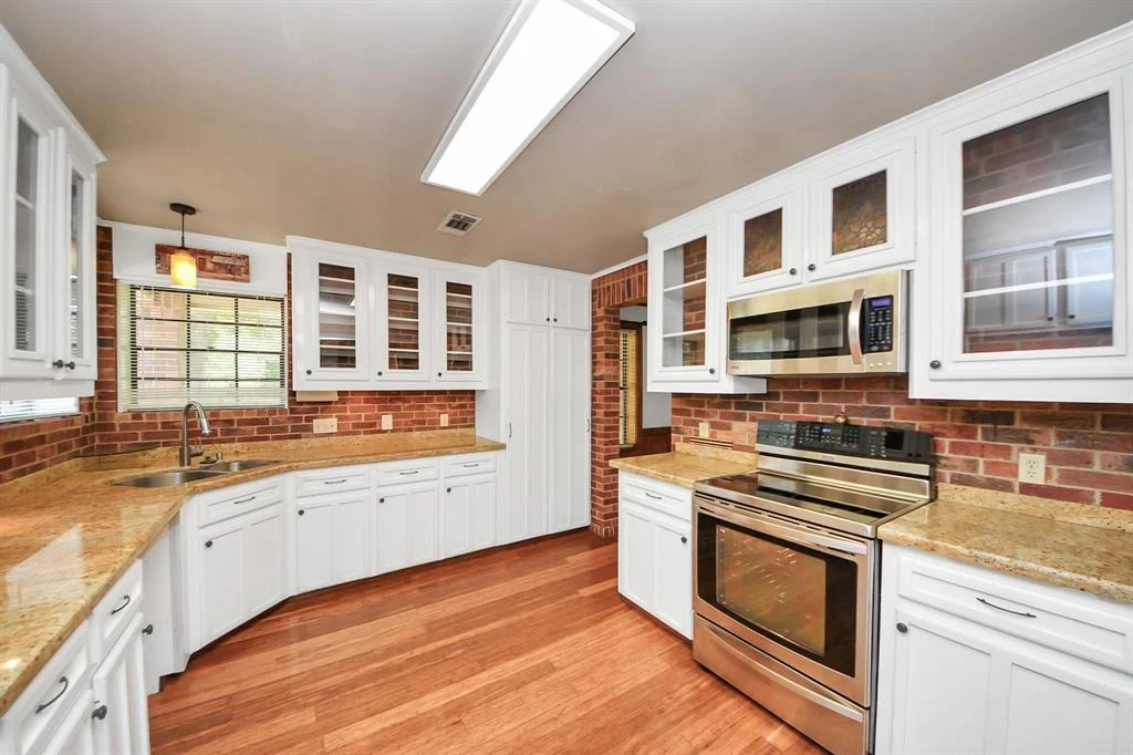 Photo of 21507 Whispering Pines
