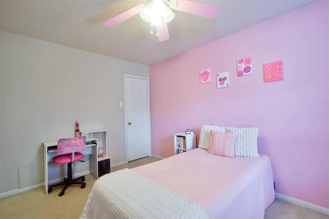 Photo of 12306 Millvan Drive