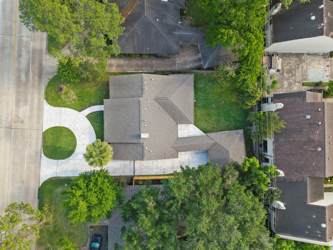 Photo of 2402 Chimney Rock Road