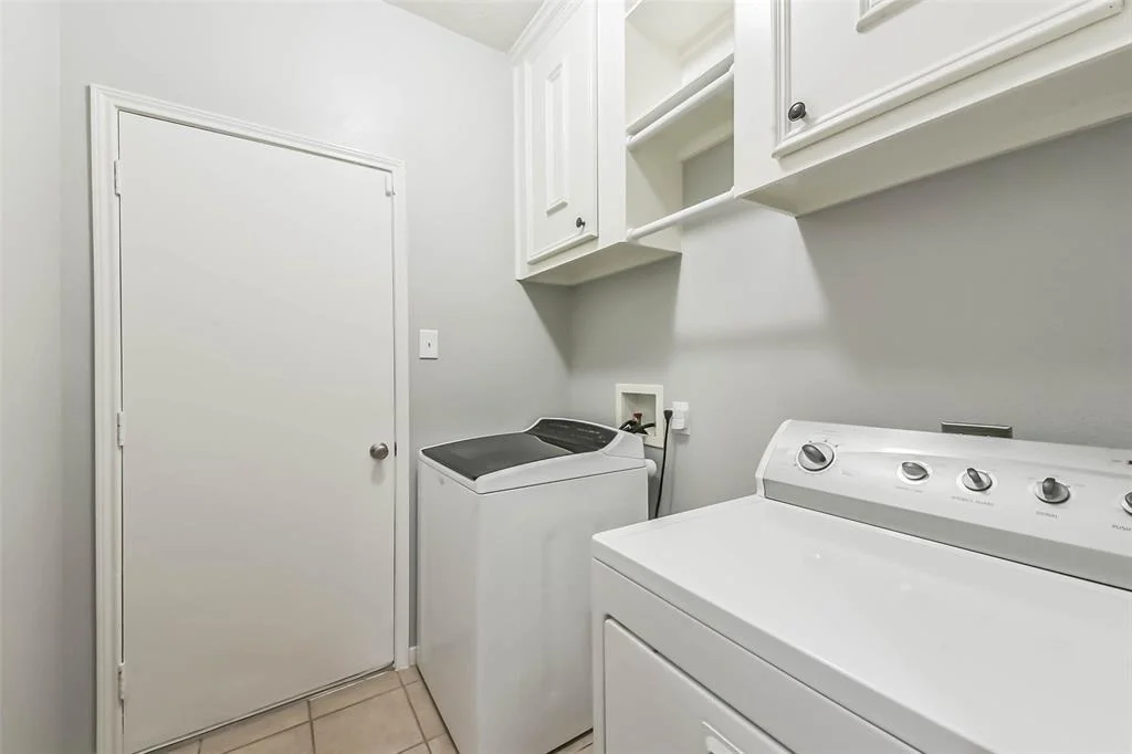 Photo of 902 Parsonfield Court