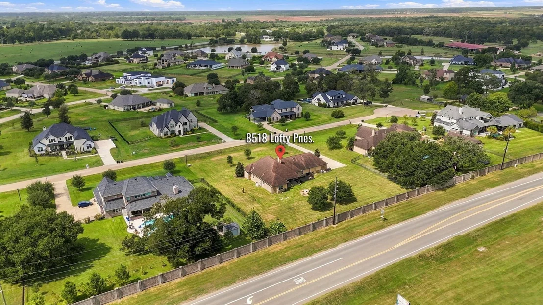 Photo of 8518 Lofty Pines