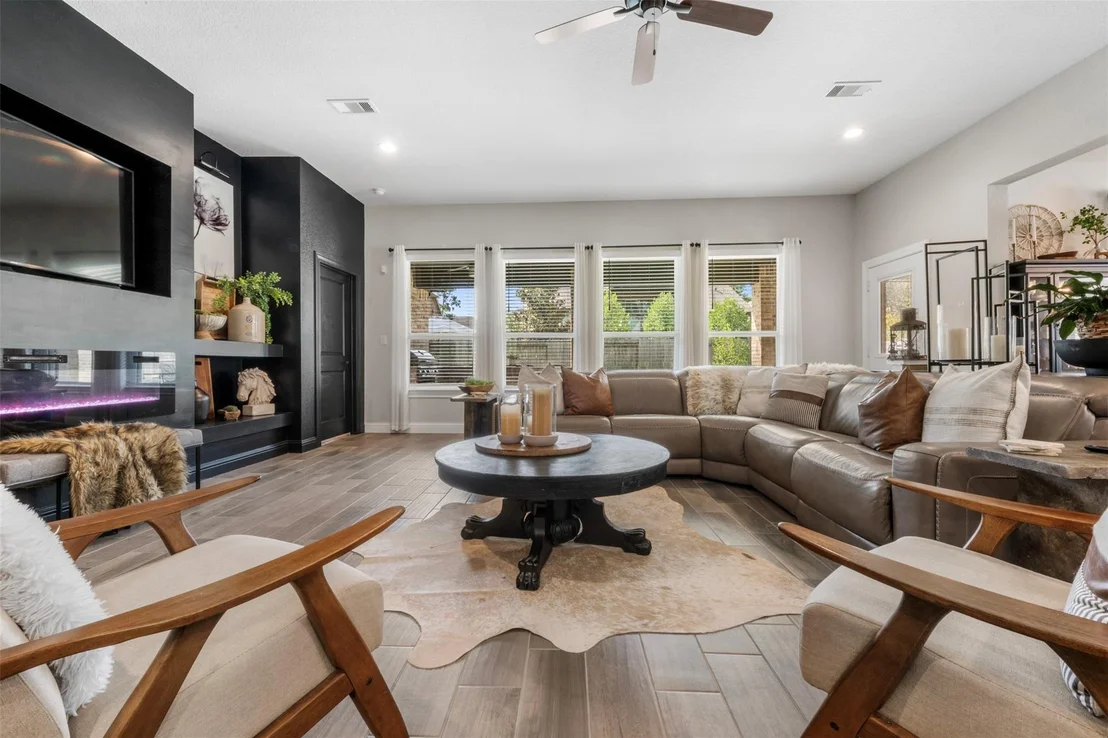 Photo of 1803 Graystone Hills Drive