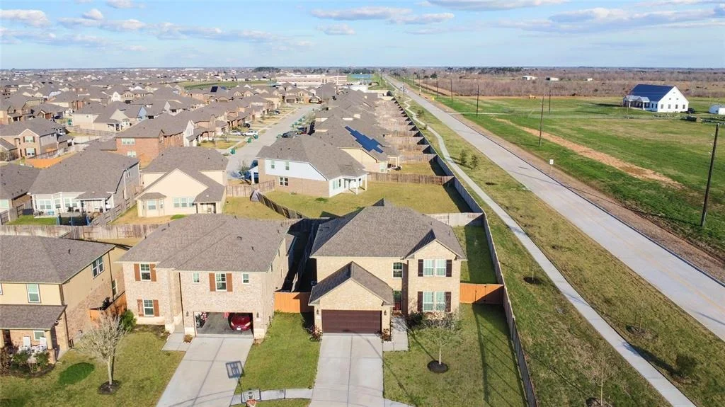 Photo of 10855 Cliffs View Drive