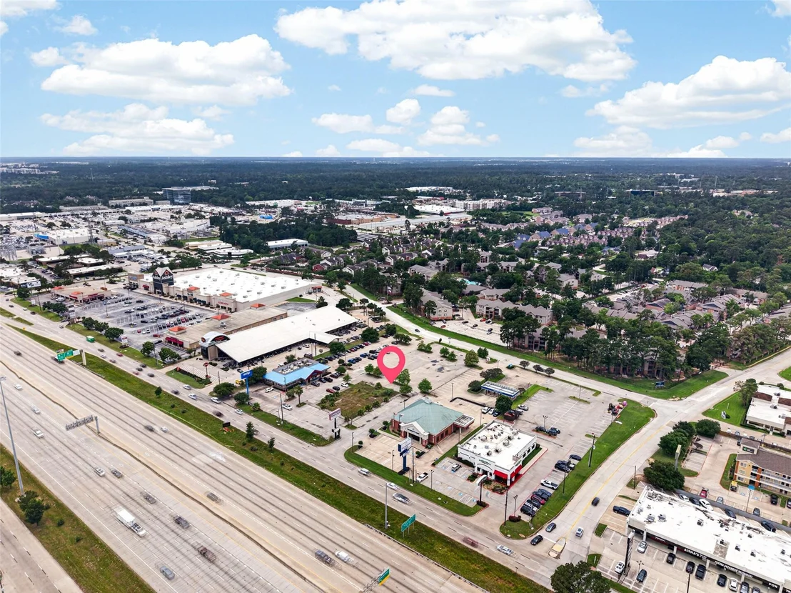 Photo of 25657 Interstate 45