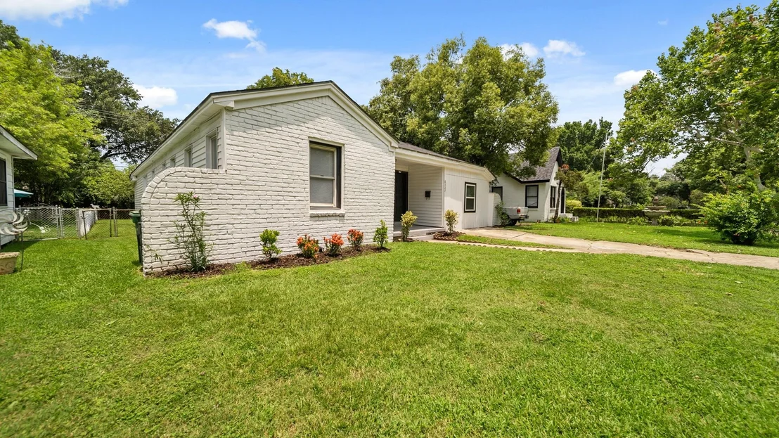 Photo of 8327 Bonner Drive