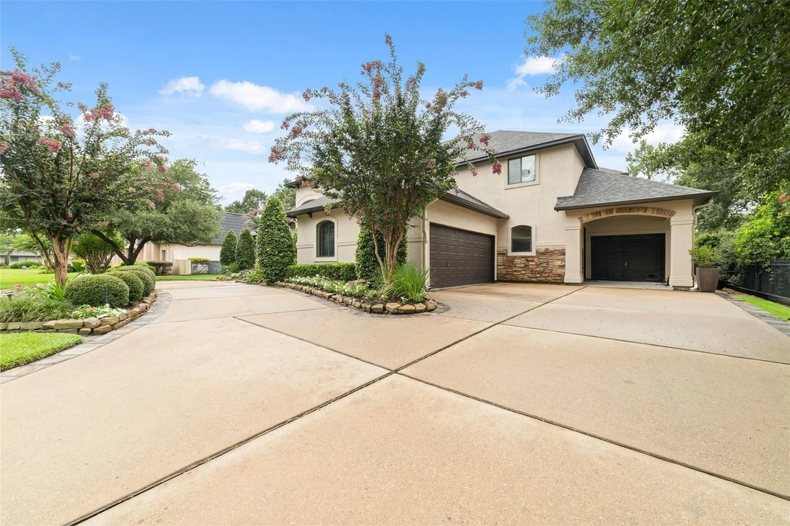 Photo of 6210 Pebble Beach Drive