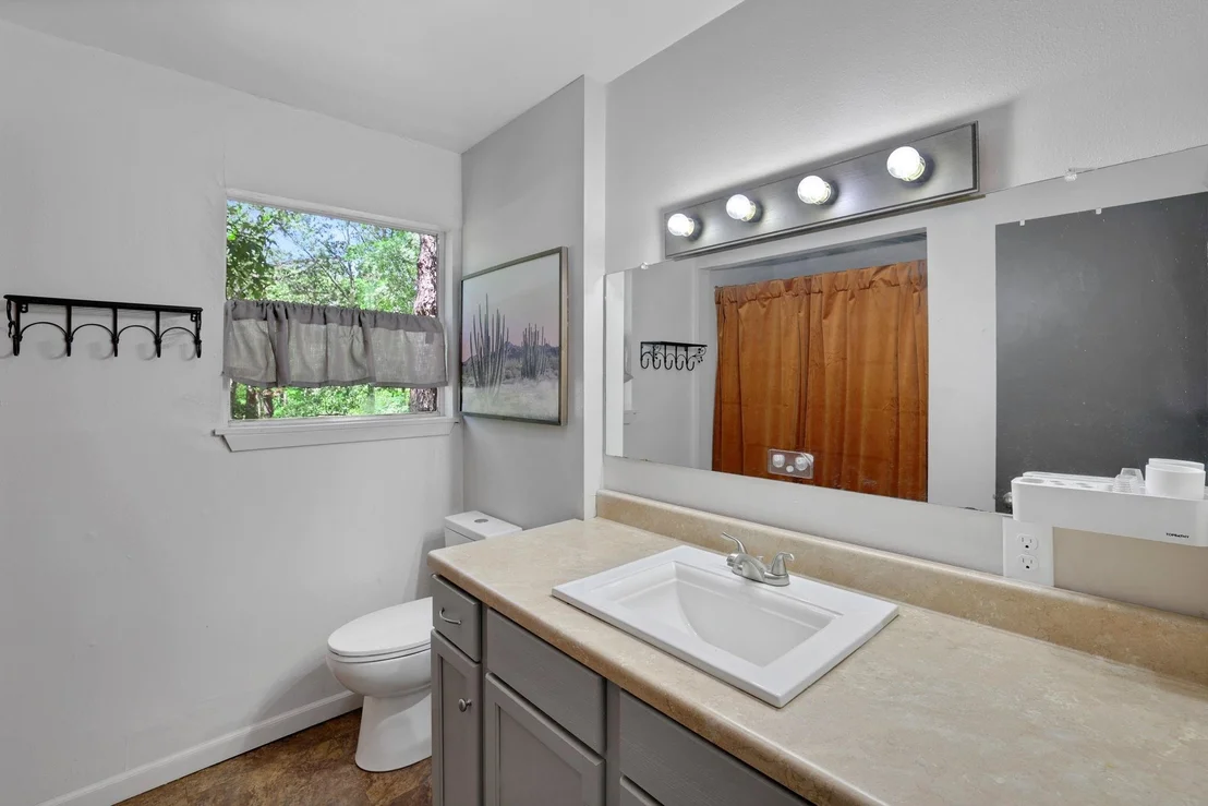 Photo of 141 N Pine Harbour Drive