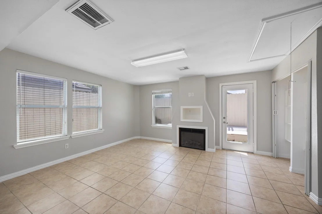 Photo of 18903 S Wimbledon Drive