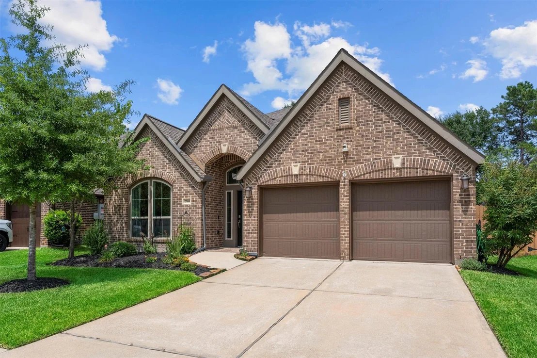 Photo of 27938 Emory Cove Drive