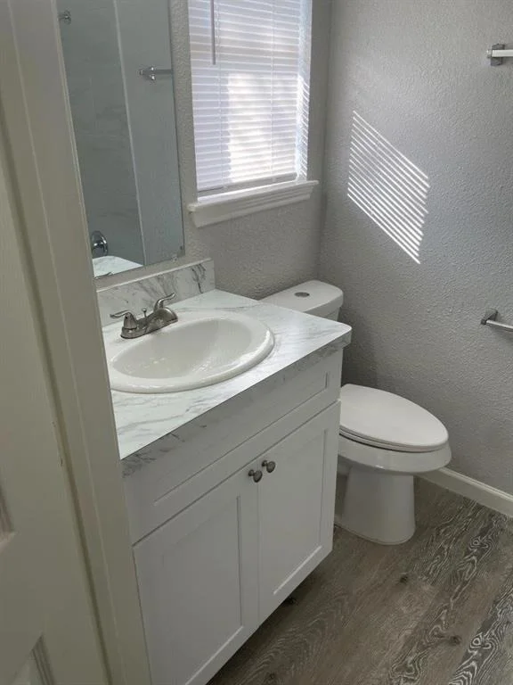 Photo of 4914 Fairgreen Lane