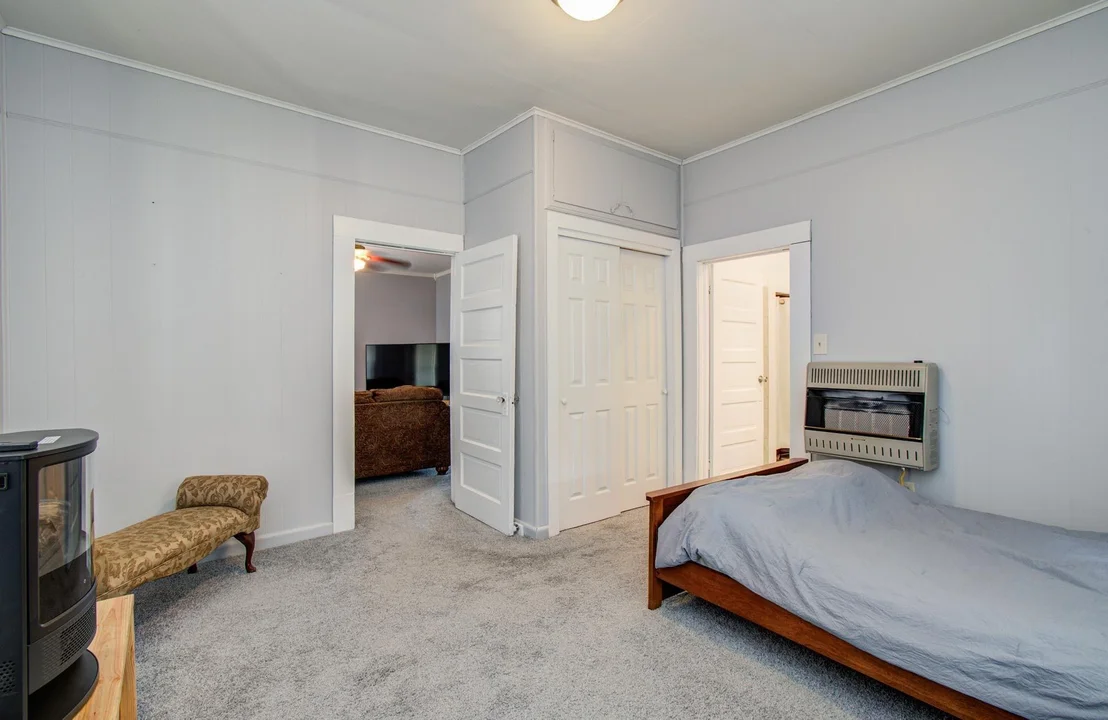 Photo of 155 Davis Street