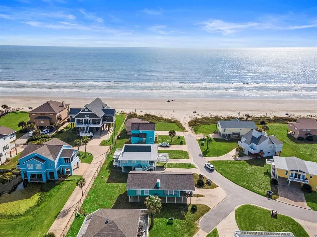Photo of 16906 Beachcomber