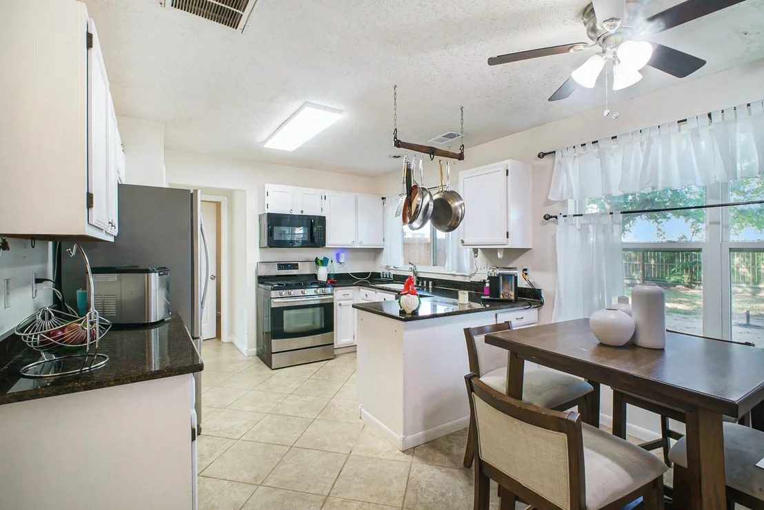 Photo of 2403 Anthony Hay Lane