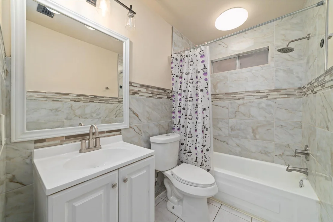 Photo of 2318 Gumspring Lane