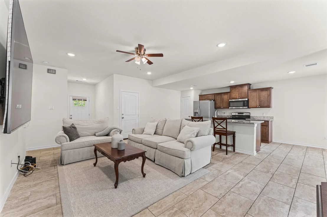 Photo of 10920 Fairview Drive